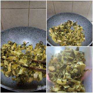 酸菜炒瘦肉的做法步骤：3