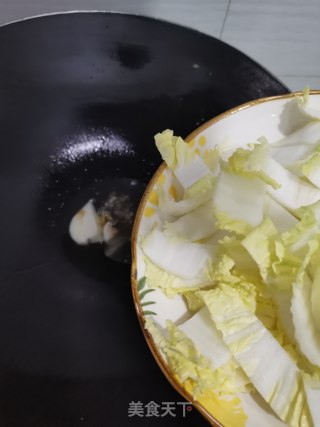 大白菜炒粉丝的做法步骤：2