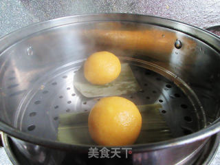 咸蛋黄馅玉米团的做法步骤：8
