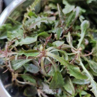 “春季野菜”花生拌苦菜的做法步骤：2
