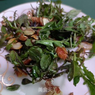 “春季野菜”花生拌苦菜的做法步骤：11