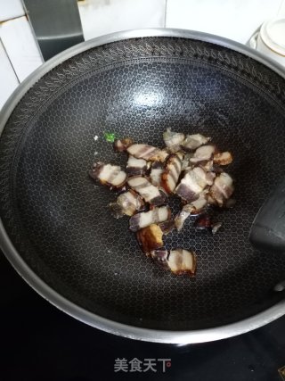豆角炒腊肉的做法步骤：5