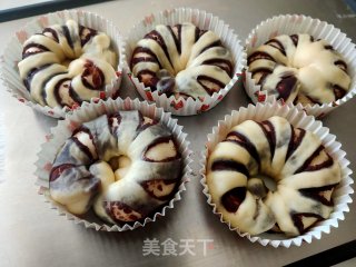 豆沙卷面包的做法步骤：18