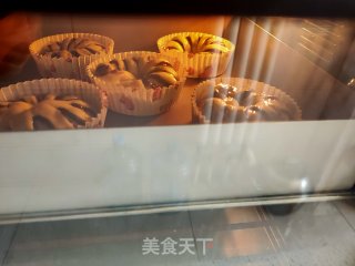 豆沙卷面包的做法步骤：22