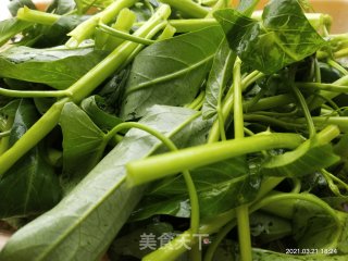 蒜蓉空心菜的做法步骤：2