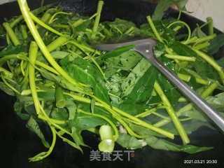 蒜蓉空心菜的做法步骤：5