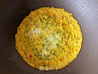 松柳苗鸡蛋饼的做法步骤：13