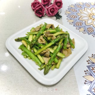 芦笋炒肉的做法步骤：8