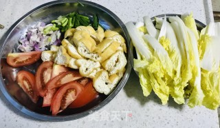 娃娃菜炒豆泡的做法步骤：2