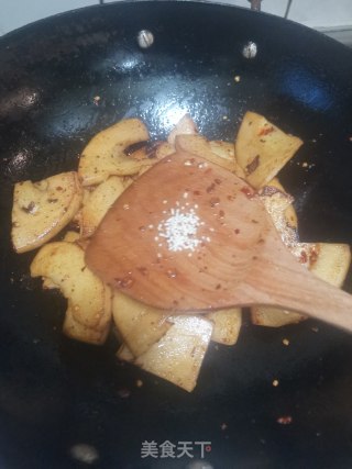油焖春笋的做法步骤：9