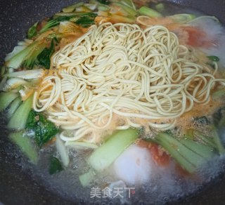 西红柿青菜鸡蛋面的做法步骤：5