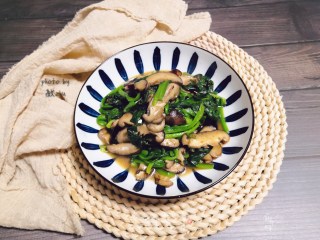 香菇菠菜的做法步骤：8