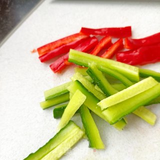 鲜虾荷兰豆沙拉的做法步骤：7