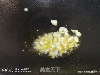 素炒黄瓜的做法步骤：2