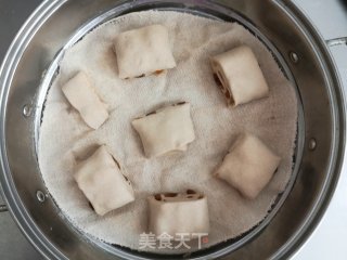 葡萄干馒头卷的做法步骤：8