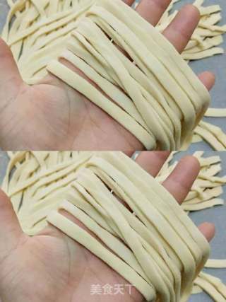 自制宽面的做法步骤：3