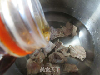 裙带菜肉骨汤的做法步骤：5