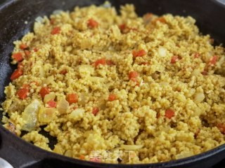 咖喱黄金小米炒饭的做法步骤：7