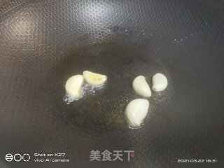 豆瓣酱焖豆角的做法步骤：2