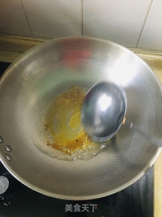 红烧肉烩菜的做法步骤：1