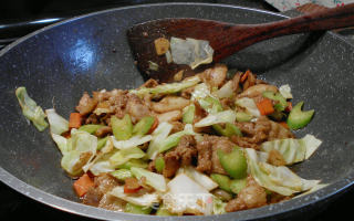 味噌小炒肉的做法步骤：10