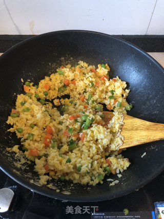 鸡蛋杂蔬焗饭的做法步骤：7