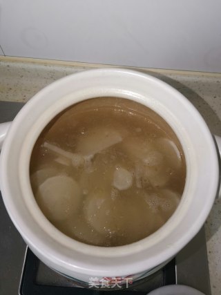 白萝卜牛肉汤的做法步骤：5