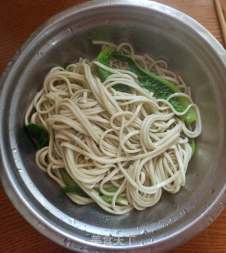 葱油面的做法步骤：4