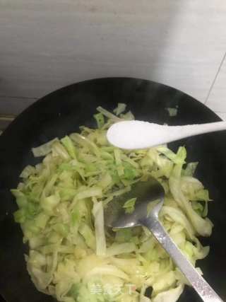 清炒包心菜的做法步骤：4