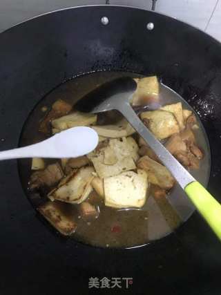 豆腐烧肉的做法步骤：7