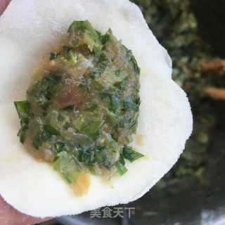 油泼芹菜鲜肉水饺的做法步骤：8