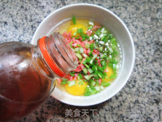 小虾米炒鸡蛋的做法步骤：4