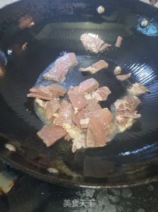 蚕豆春笋炒咸肉的做法步骤：9