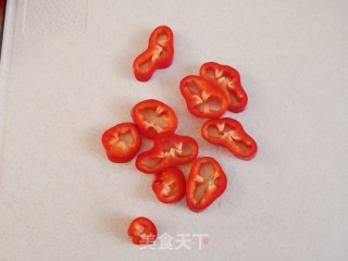 蚝油手撕包菜的做法步骤：1