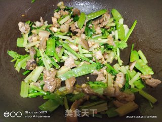 芹菜荷兰豆肉片炒饭的做法步骤：4