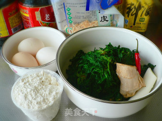 荠菜鸡蛋饼的做法步骤：1