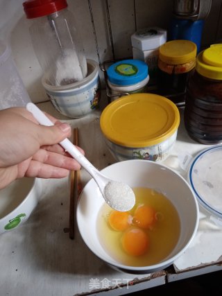 醪糟鸡蛋布丁的做法步骤：6
