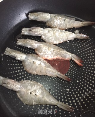 油焖虾的做法步骤：6