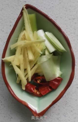 炒合菜的做法步骤：3