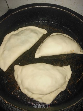 韭菜盒子的做法步骤：8