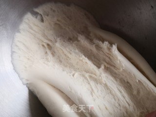 奶香小馒头的做法步骤：2