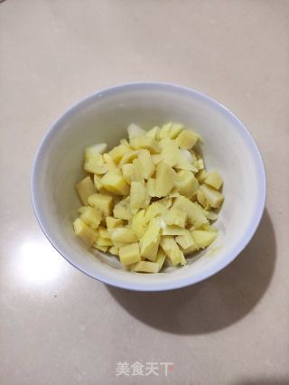 腊味笋丁的做法步骤：4