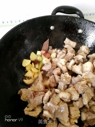 西红柿炖牛腩的做法步骤：6
