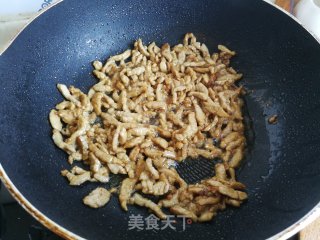 香菇白菜炒肉丝的做法步骤：3