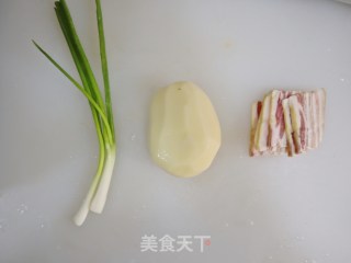 干锅香辣土豆片❗️香辣过瘾又下饭的做法步骤：1