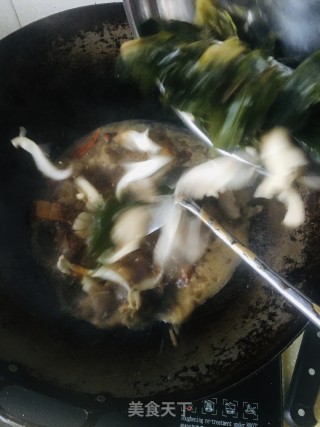 红烧肉烩菜的做法步骤：5