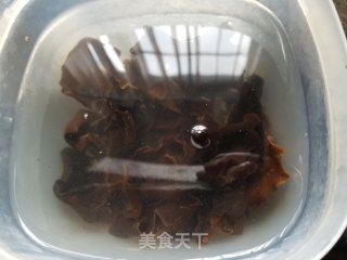 红薯粉拌炒杂菜的做法步骤：6