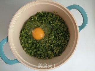 茴香鸡蛋粗粮饼的做法步骤：2