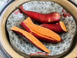 十分钟早餐牛油果红薯沙拉的做法步骤：1