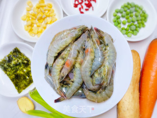 富贵灯笼虾的做法步骤：1